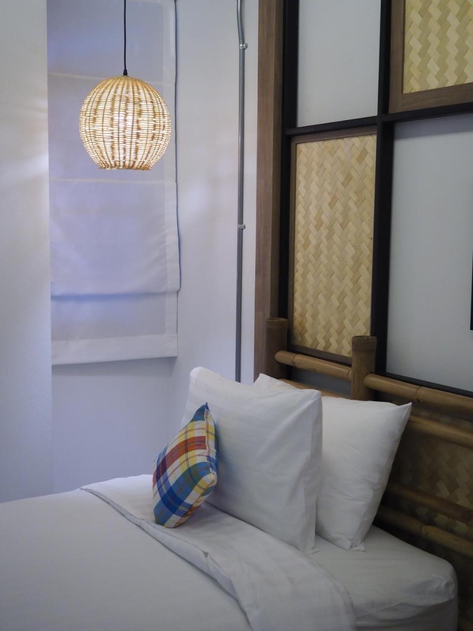 Luck Esan Loft Hotel Ubon Ratchathani Bagian luar foto