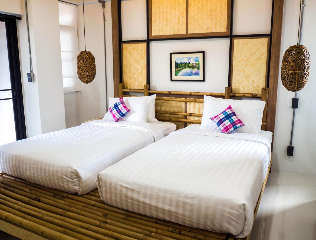 Luck Esan Loft Hotel Ubon Ratchathani Bagian luar foto