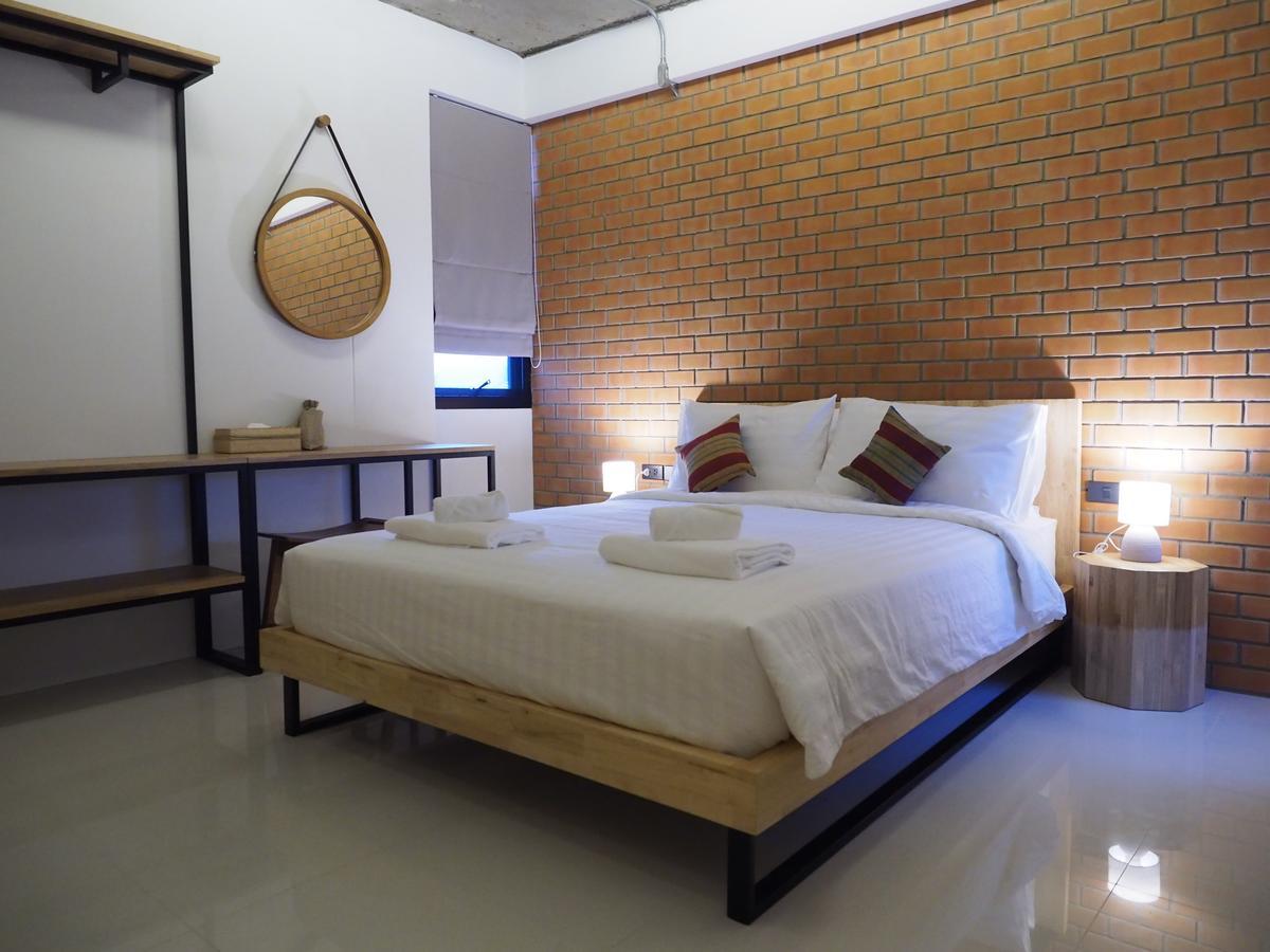 Luck Esan Loft Hotel Ubon Ratchathani Bagian luar foto